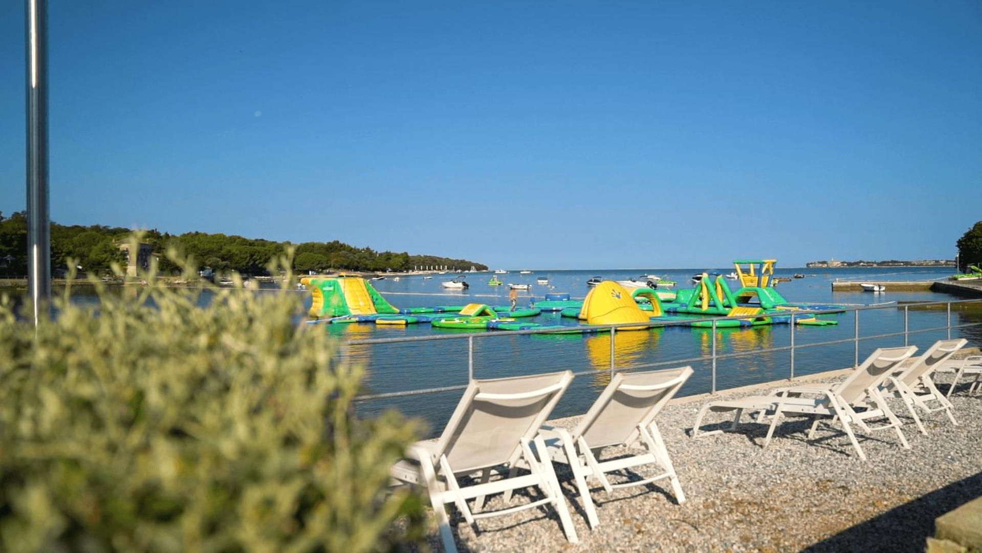 Easyatent Mobile Bijela Uvala 4*