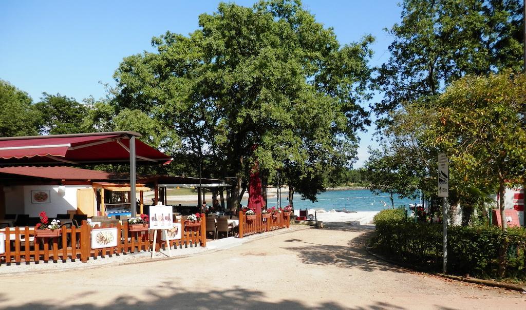 Holiday park Easyatent Mobile Bijela Uvala Mugeba